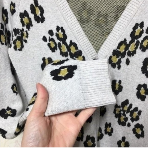 CAbi Abstract cheetah print cardigan. Size Medium. - Picture 3 of 4